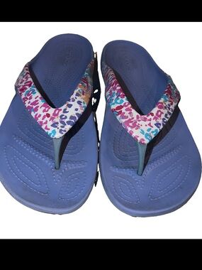 Crocs Kadee II Purple Flip Flops,  Women’s 10, Multi Color Leopard Print Sandals